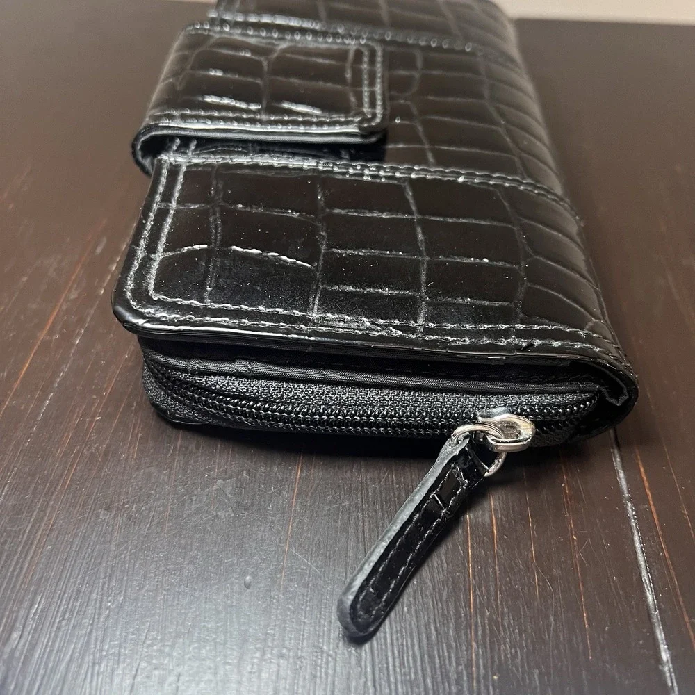 Relativity NWT Black Patent Croc Zip Around Tab Wallet Bi-fold